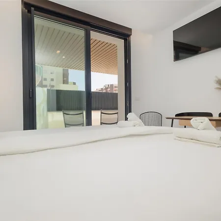 Brand-new Beachside Apartment, With Spacious Terrace And Exceptional Amenities, In Fuengirola