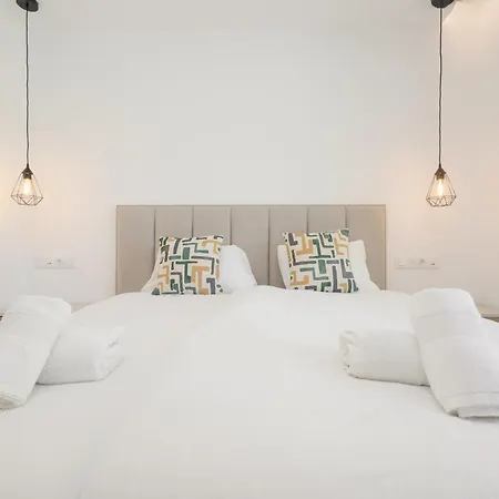 Brand-new Beachside Apartment, With Spacious Terrace And Exceptional Amenities, In